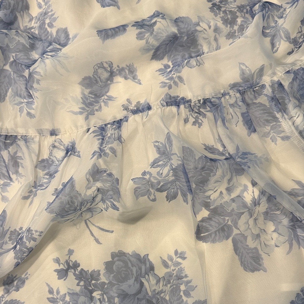 Emerson Blue Floral Dress by Abercrombie & Fitch size Small - Tall - Picture 2 of 5